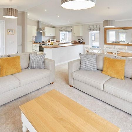 Host & Stay - 28 The Pines 런스윅 외부 사진